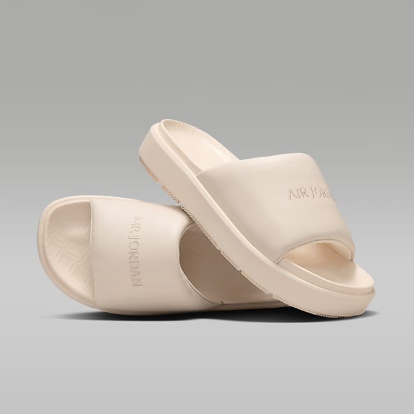 Damen Jordan Sandalen und Slides. Nike DE